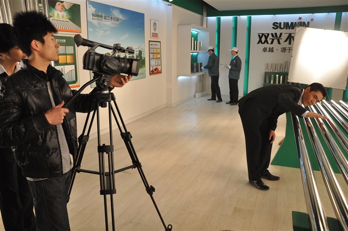 陈宝国倾情代言双兴不锈钢，携手北京时光动力影视共铸品牌辉煌